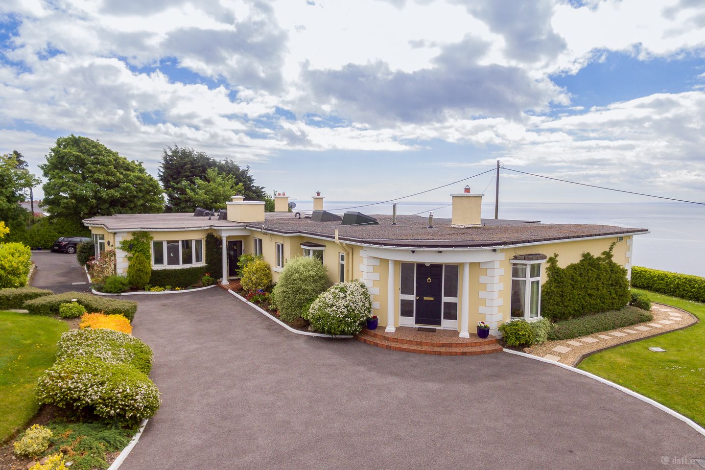 Cobblers Bank, Carrickbrack Rd, Baily, Howth, Co. Dublin, D13DX63