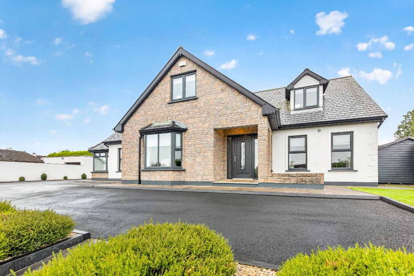 Charlestown Road, Tubbercurry, Co. Sligo, F91EH95