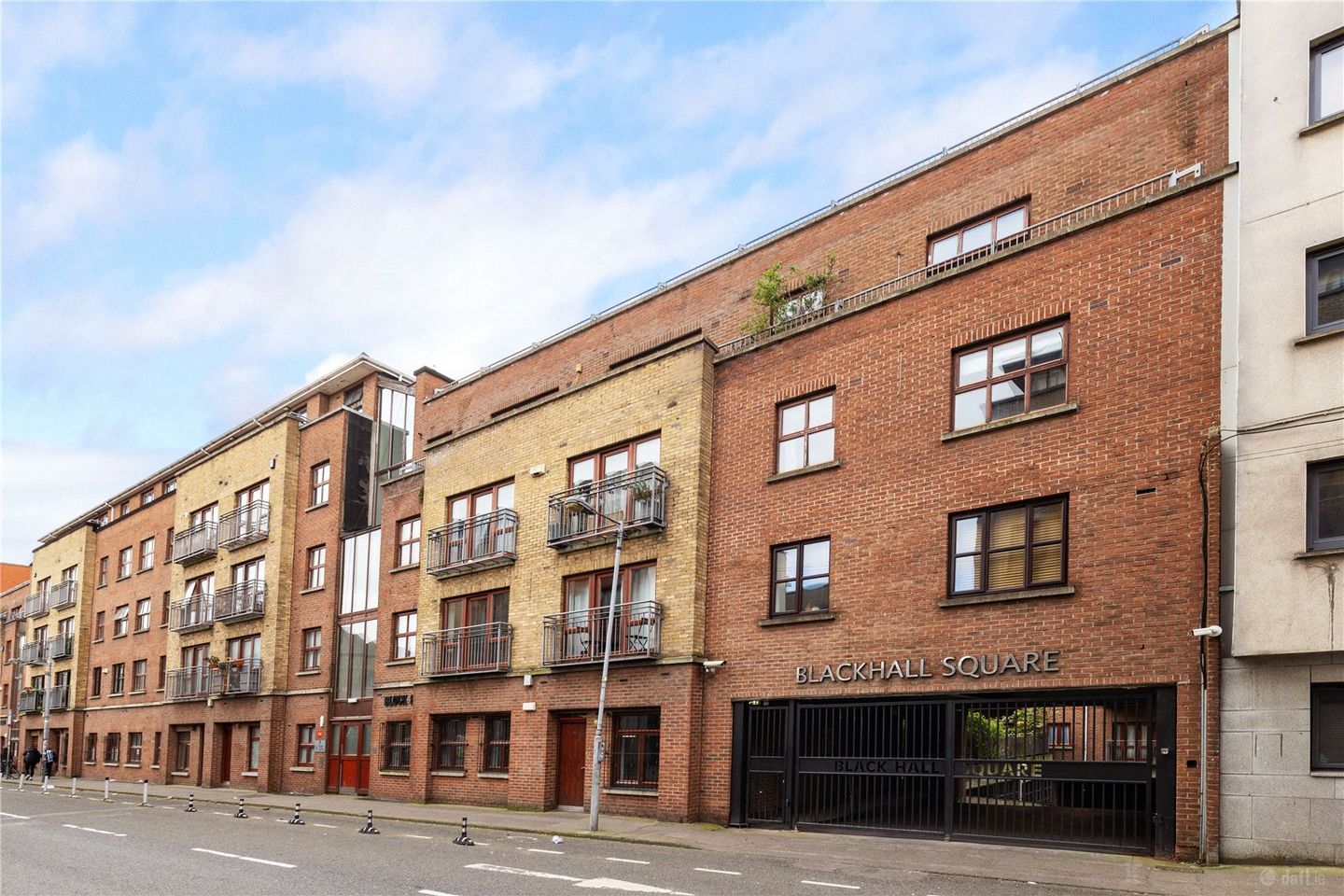 128 Block E, Blackhall Square, Smithfield, Dublin 7