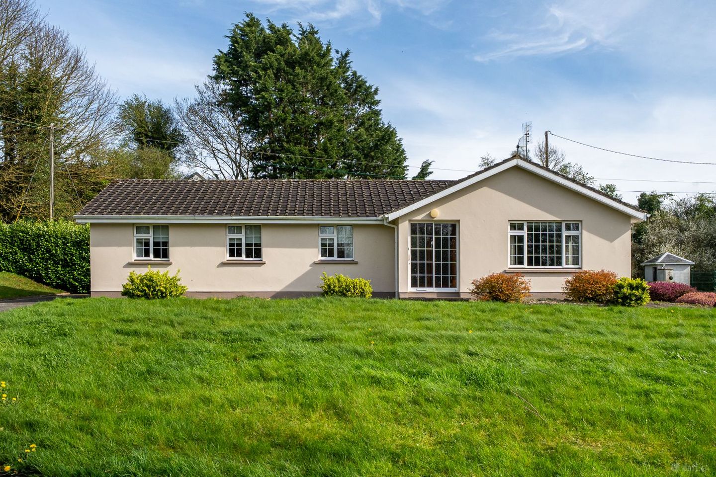 Burke's Hill, Birr, Co. Offaly, R42DE24