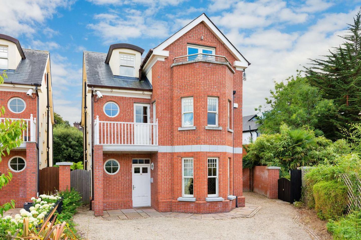 14 Grove Paddock, Blackrock, Co. Dublin, A94CX67