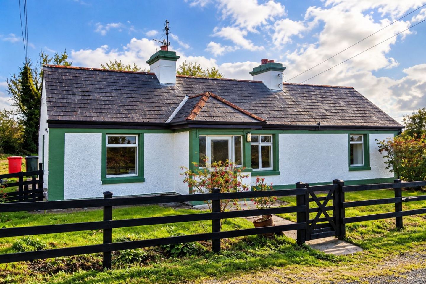 Cartron More, Loughglynn , Ballaghaderreen, Co. Roscommon, F45RW93