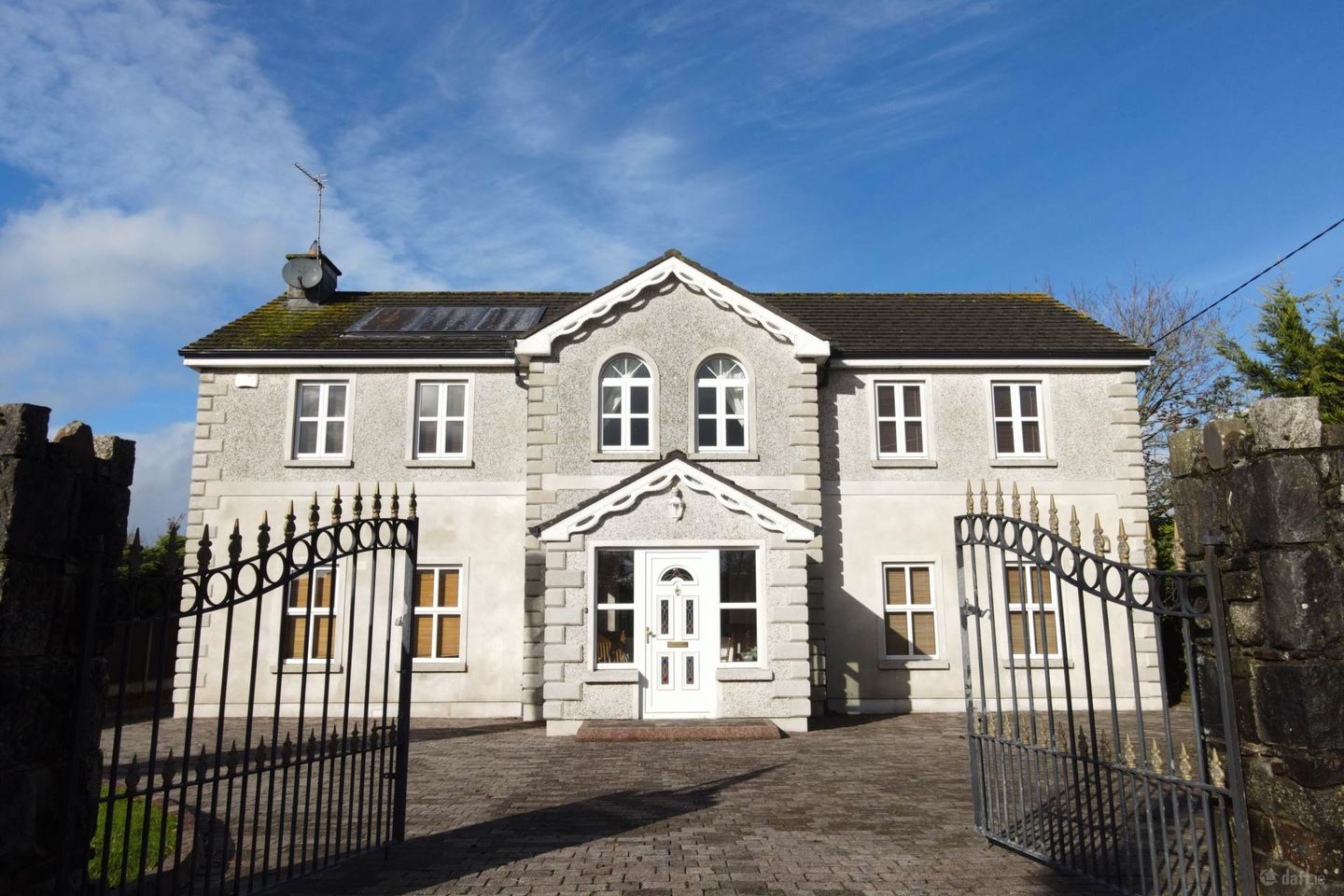 Aughoyne Cross, Leighlin Road, Ballyhide, Carlow Town, Co. Carlow, R93KD00