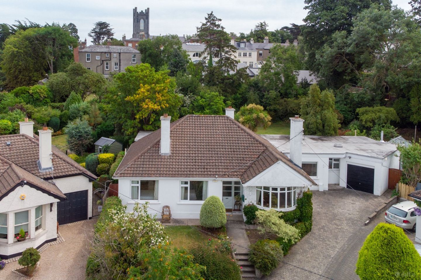 6 Taney Lawn, Dundrum, Dublin 14, D14FP77