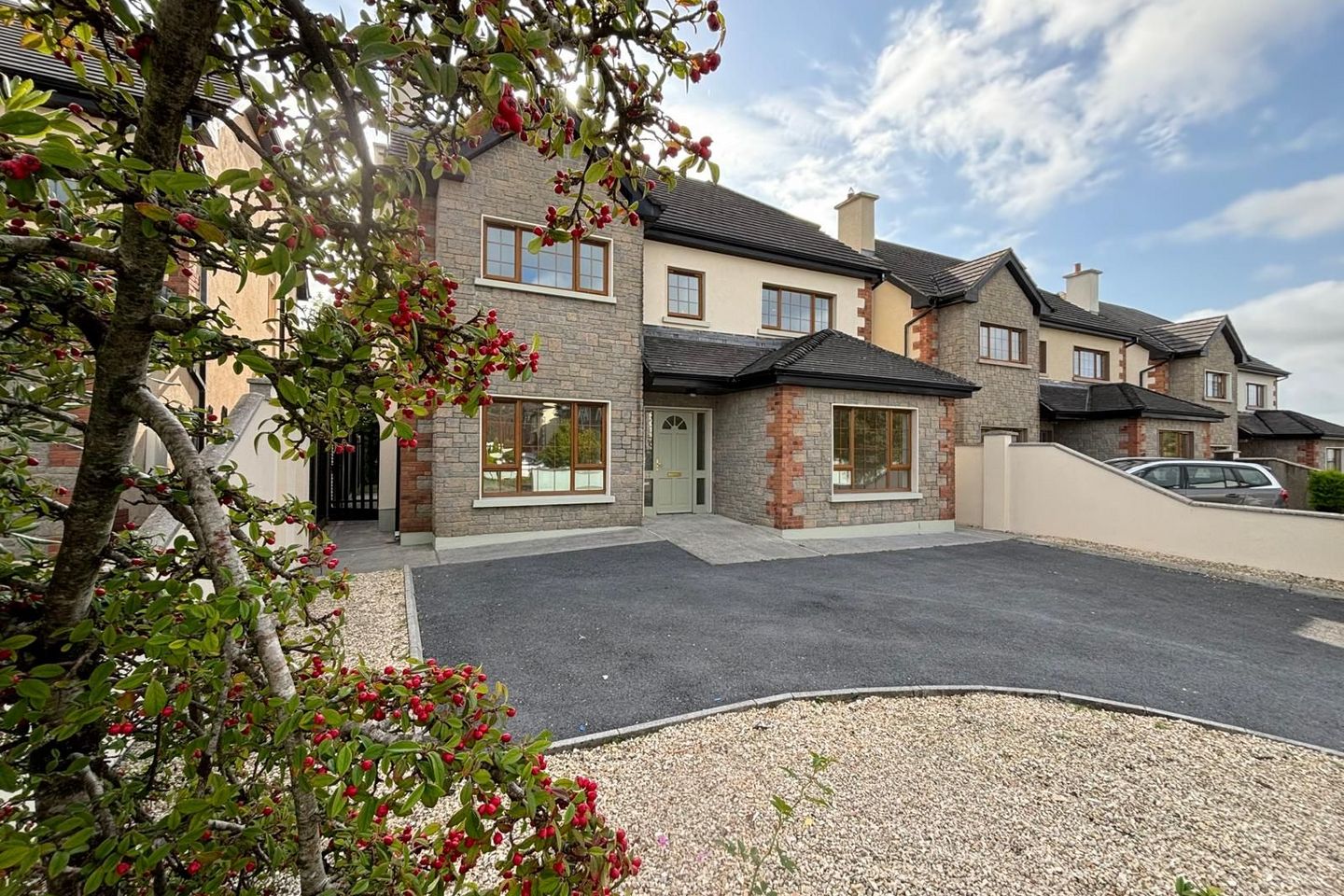 17 Lake View, Glenamaddy, Glenamaddy, Co. Galway, F45TN88