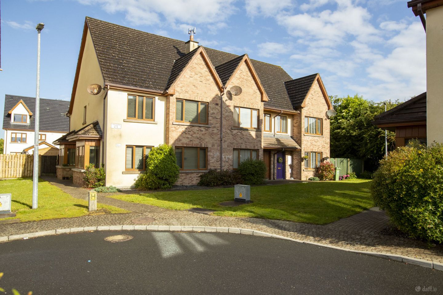 6 Hawthorn Bank, Royal Canal, Mullingar, Co. Westmeath, N91ET2Y