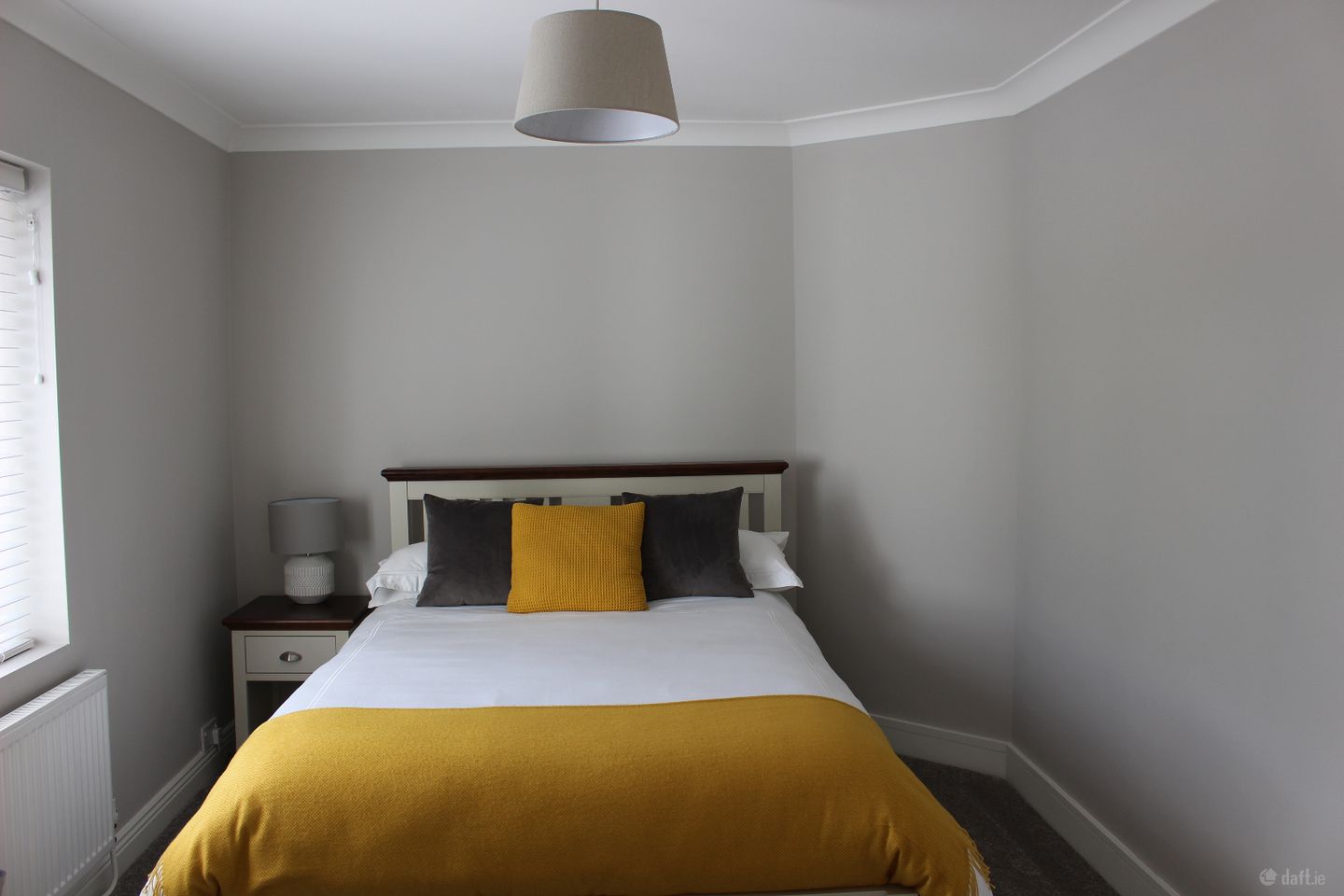 Caheroyan Avenue, Athenry, Co. Galway