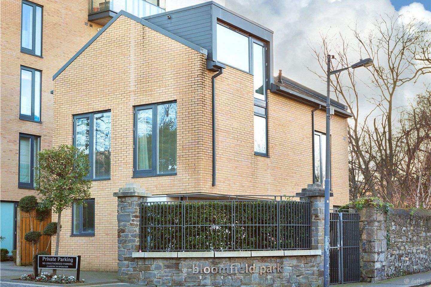 2 Bloomfield Park, Donnybrook, Dublin 4, D04W9P0