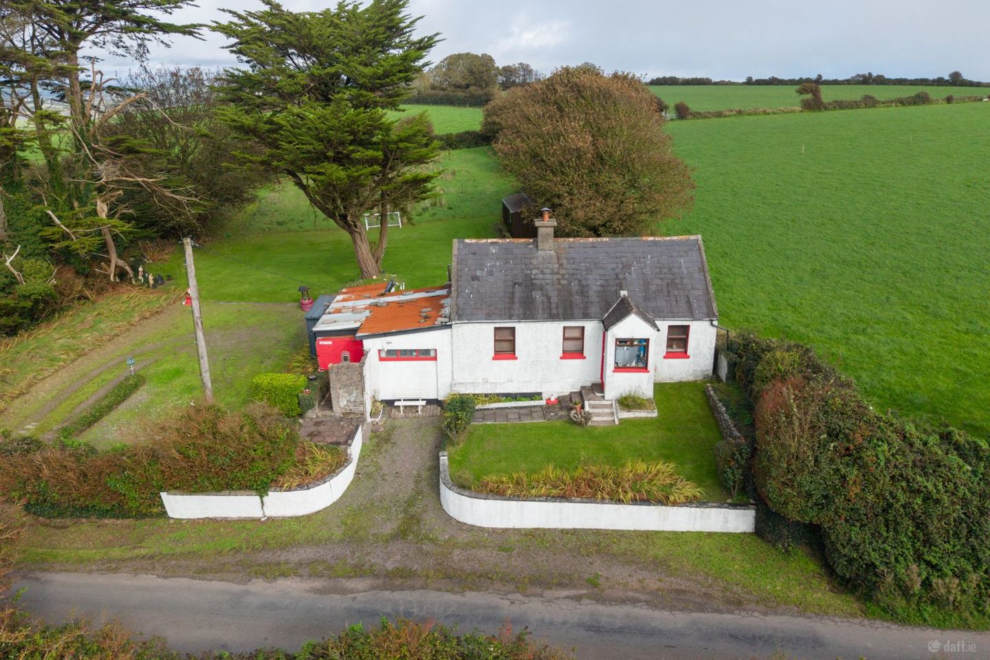 Churchlands , Ballymacoda, Co. Cork, P25HD63