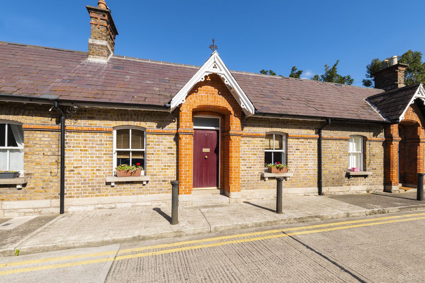 4 Estate Cottages, Shelbourne Road, Ballsbridge, Dublin 4, D04Y4A4