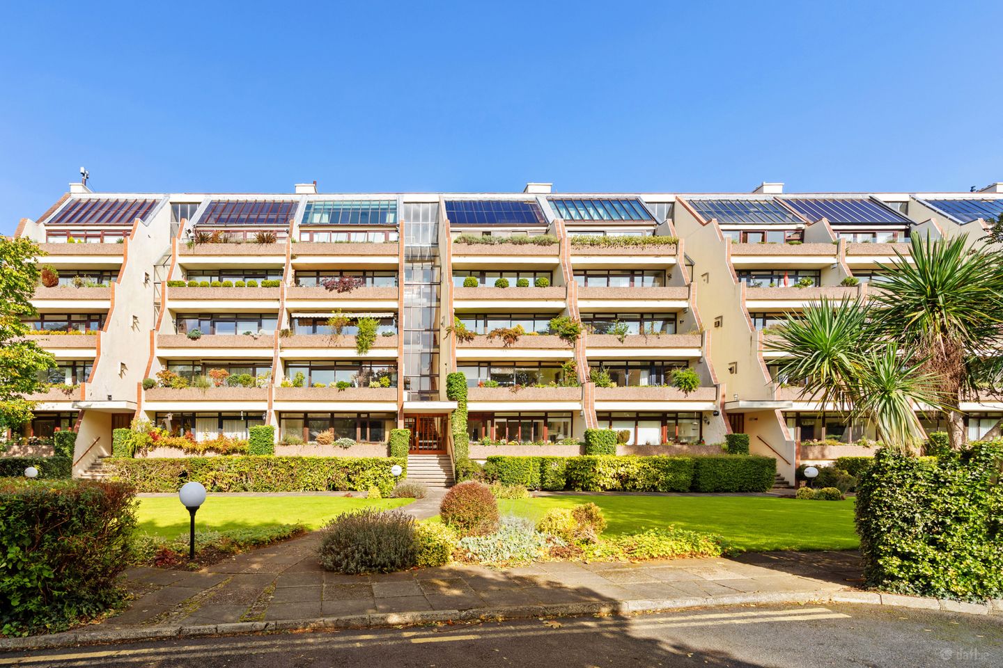 9 The Oaks, Grove House, Milltown Road, Dublin 6, D06F678