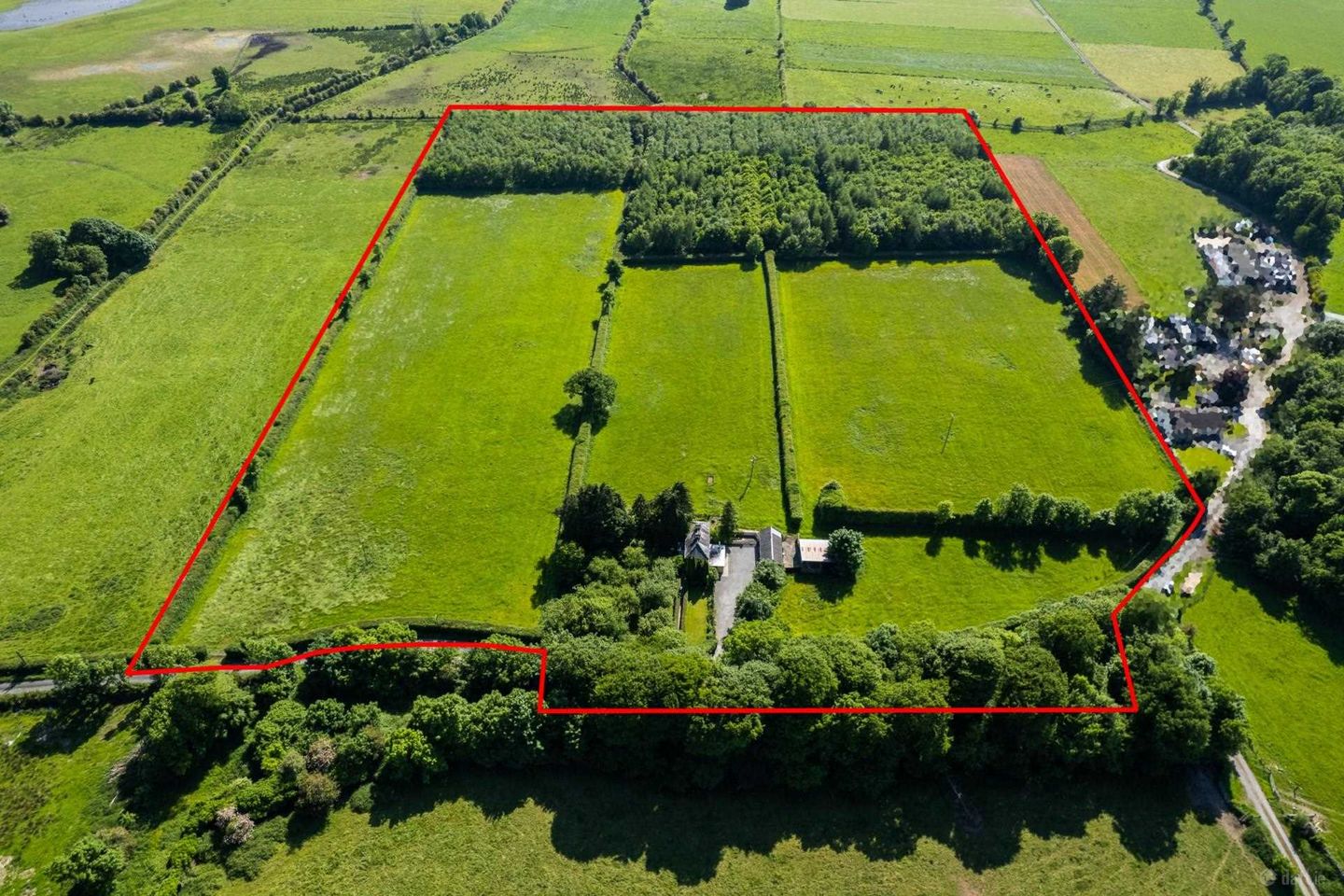Castlegar East, Ahascragh, Ballinasloe, Co. Galway, H53RX37