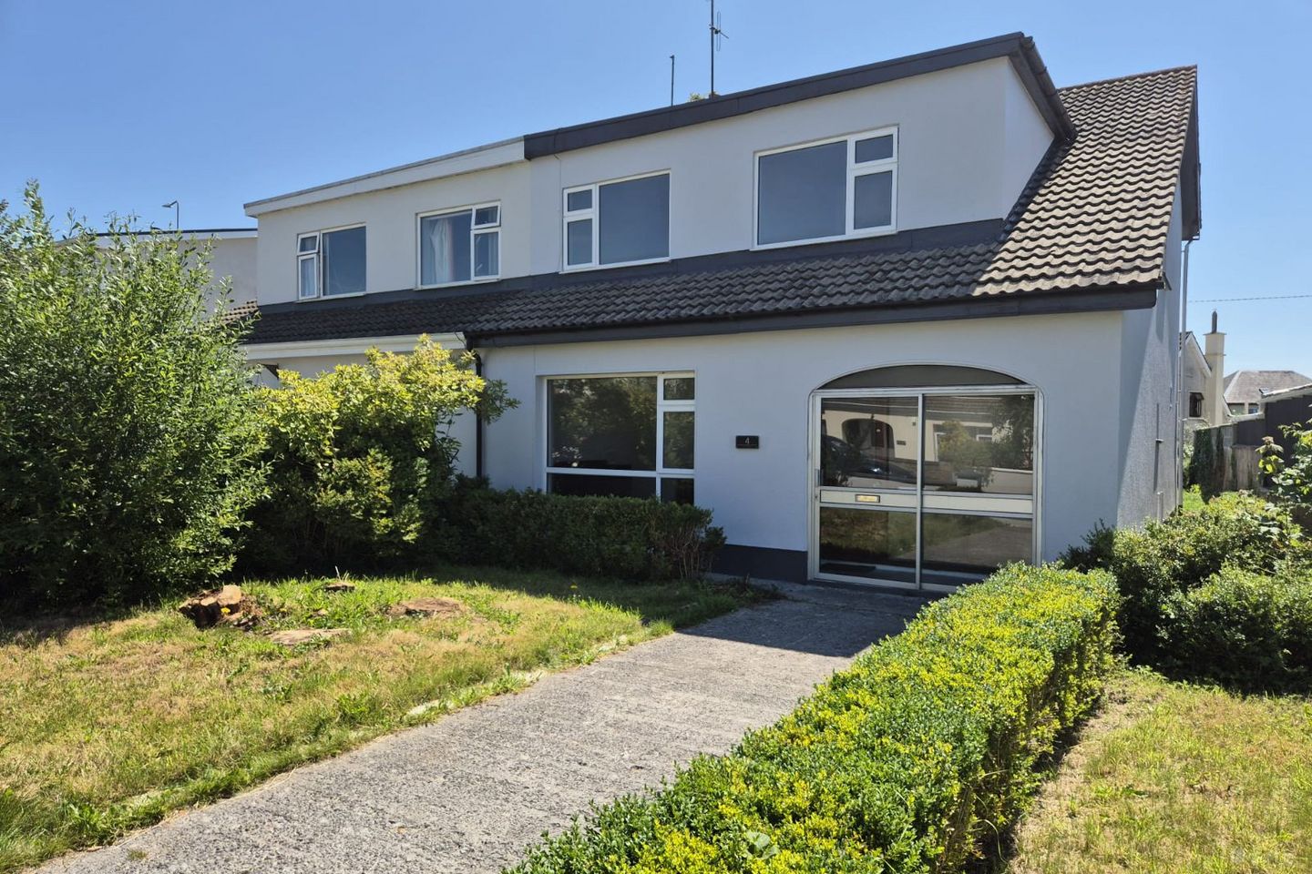 Dooneen, 4 Parkview Drive, Tuam, Co. Galway, H54KN24