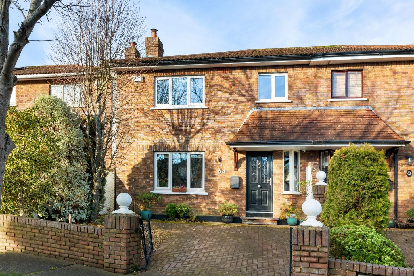 64 Foxrock Park, Dublin 18, Foxrock, Dublin 18, D18H0C8