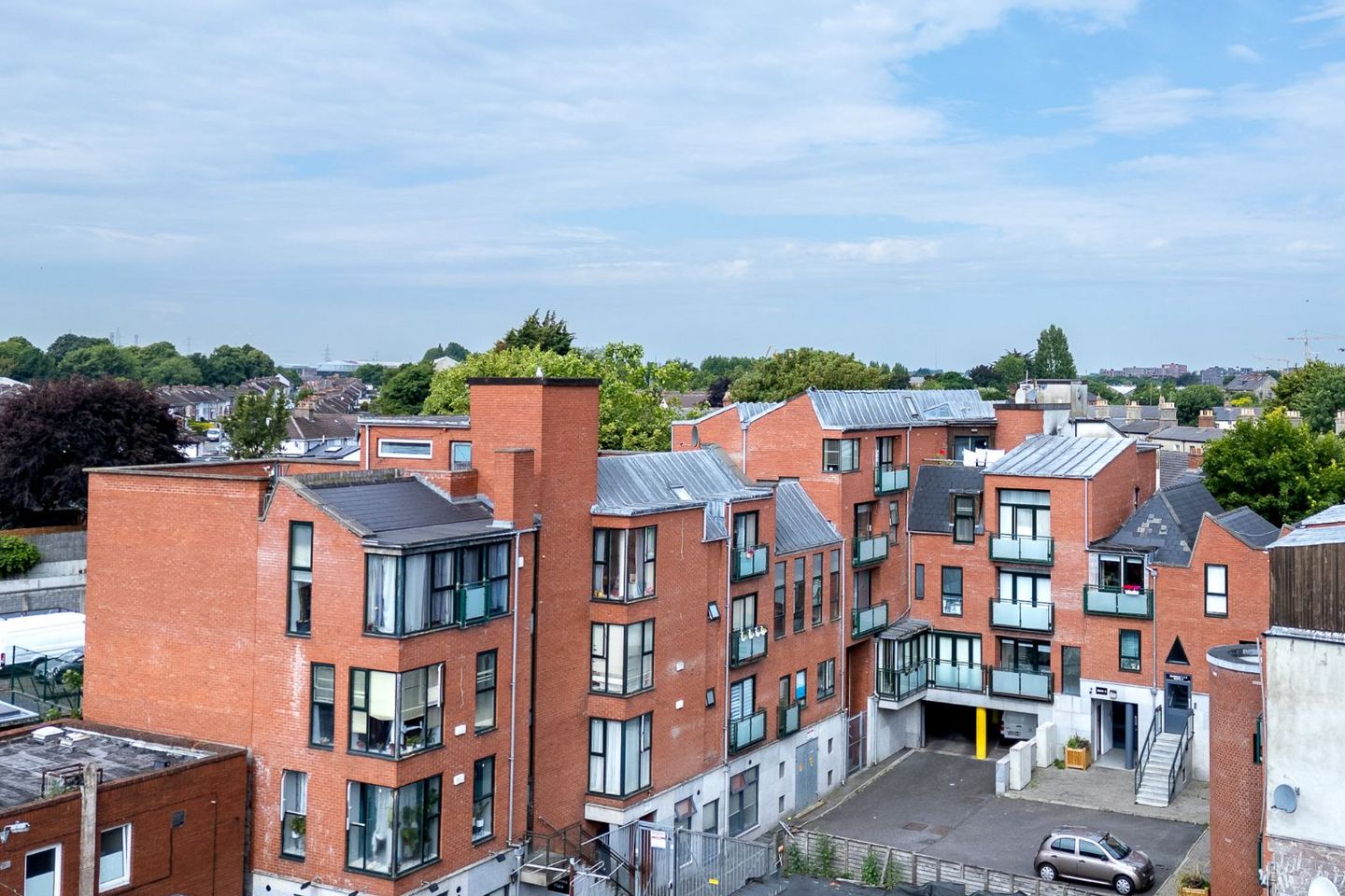 2 St. James's Place , Inchicore, Dublin 8, D08C3NE