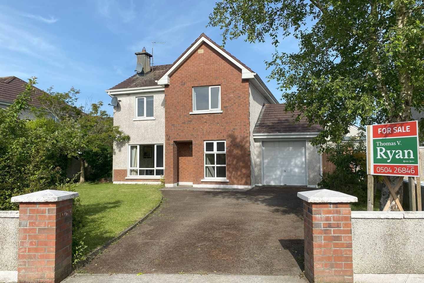 15 Cluain Dara, Monadreen, Thurles, Co. Tipperary, E41H996