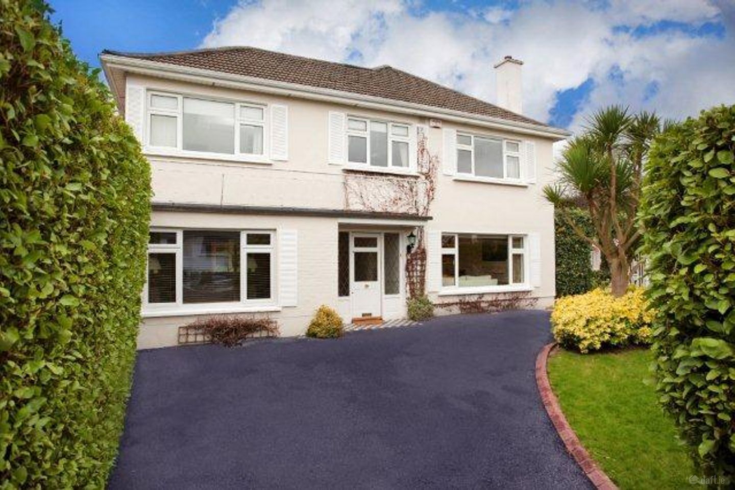 Tara, 8 Ardlui Park, Blackrock, Co. Dublin