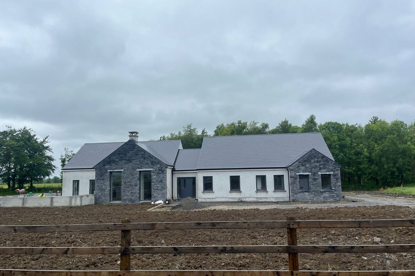 Ballymacegan, Lorrha, Portland, Co. Tipperary, E45XY79