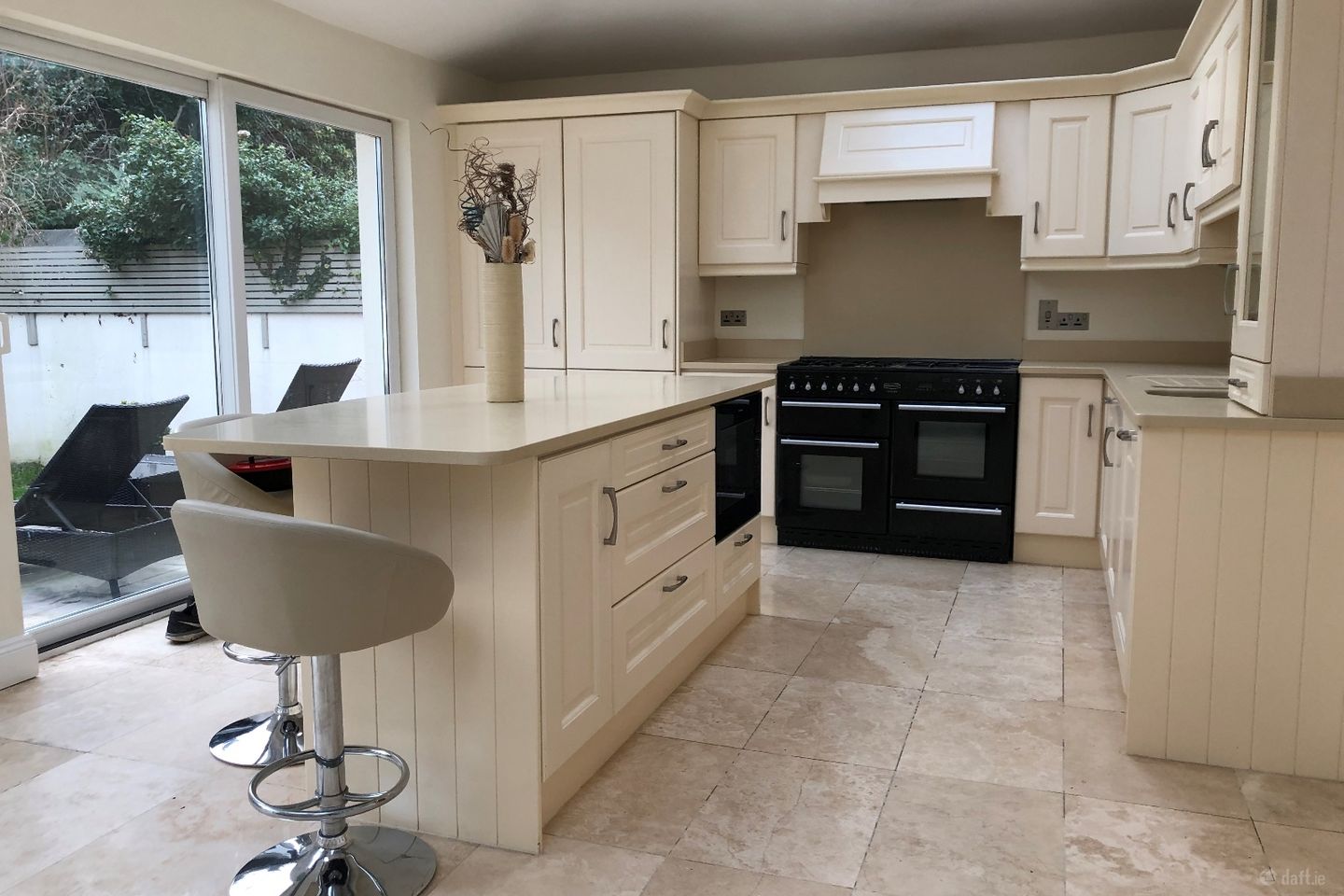 coolamber court, Knocklyon, Dublin 16