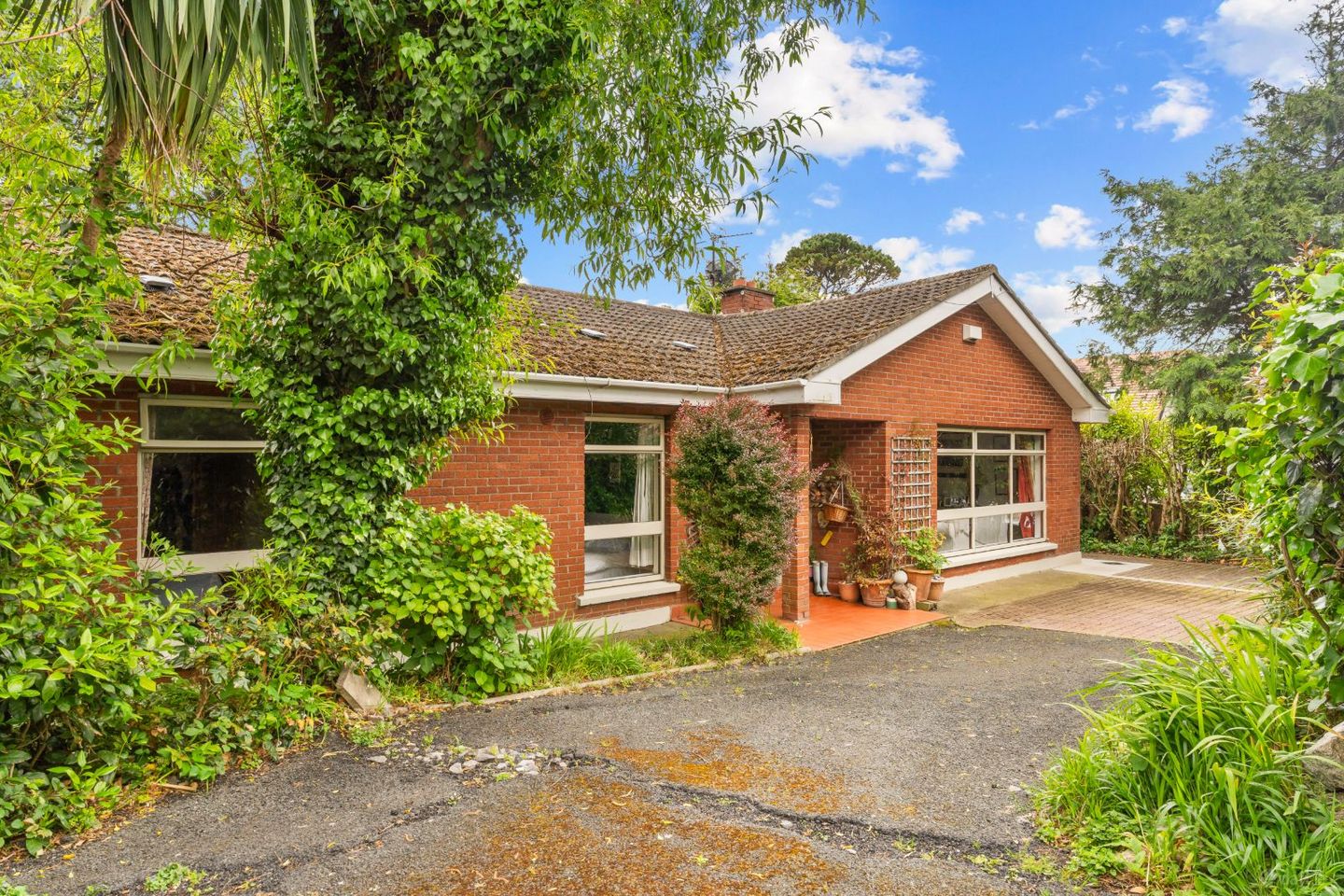 Marine Lodge, Seafield Road, Killiney, Co. Dublin, A96H966