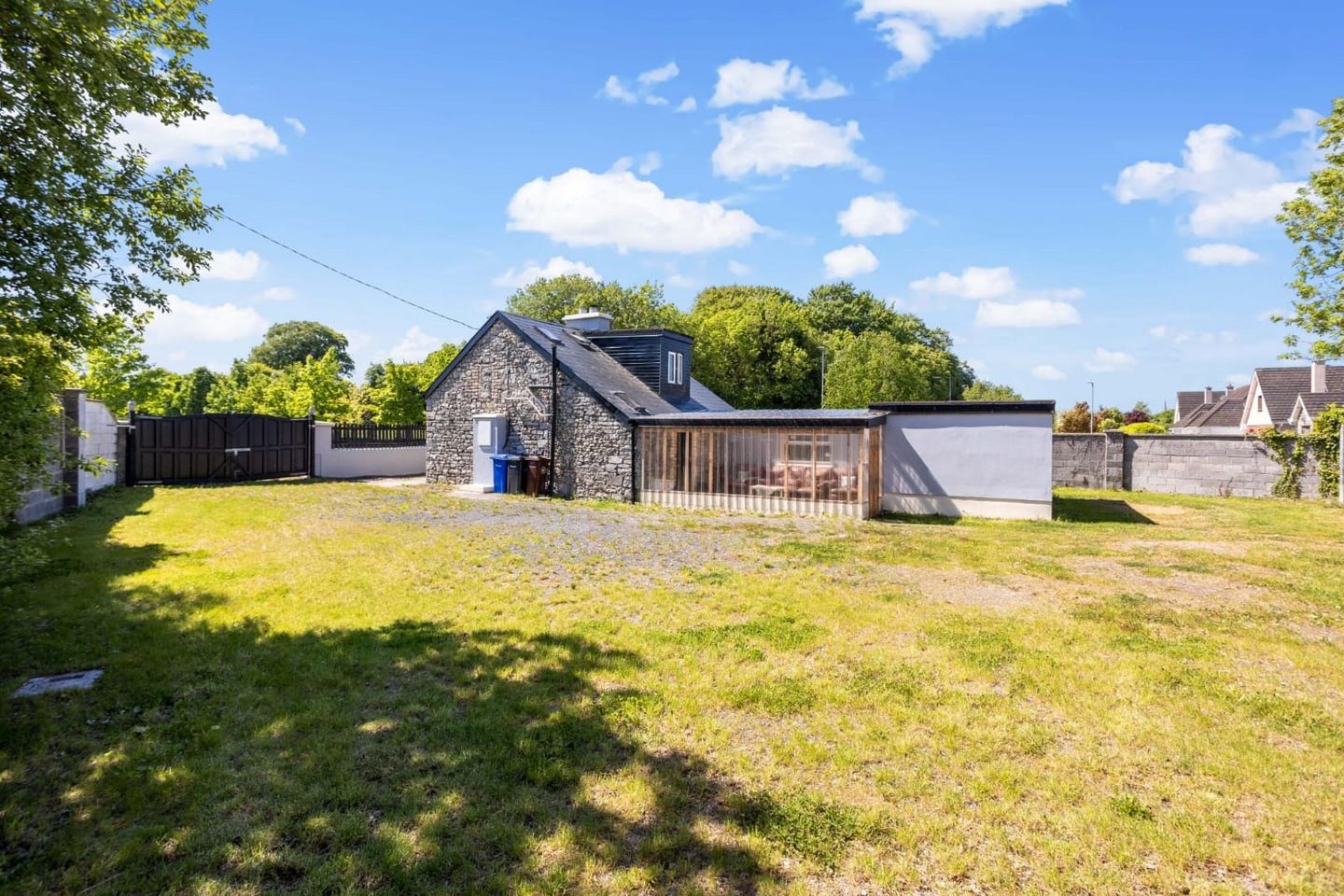 Parkstown Lodge, Trim Road, Ballivor, Co. Meath, C15N5YD