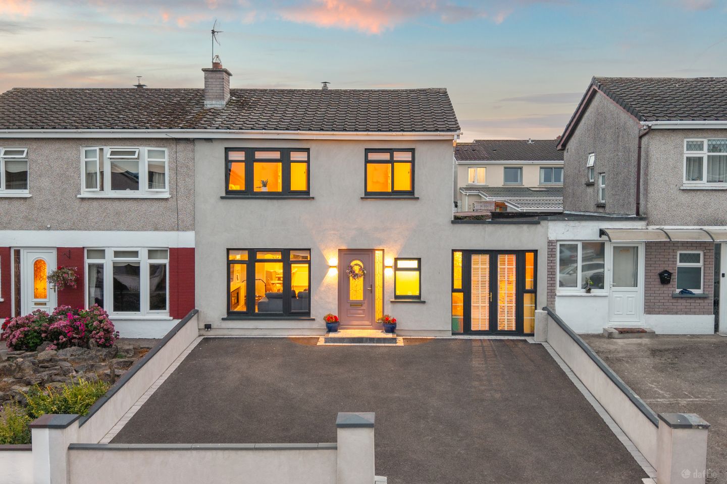 104 Moorefield Park, Newbridge, Co. Kildare, W12PF79