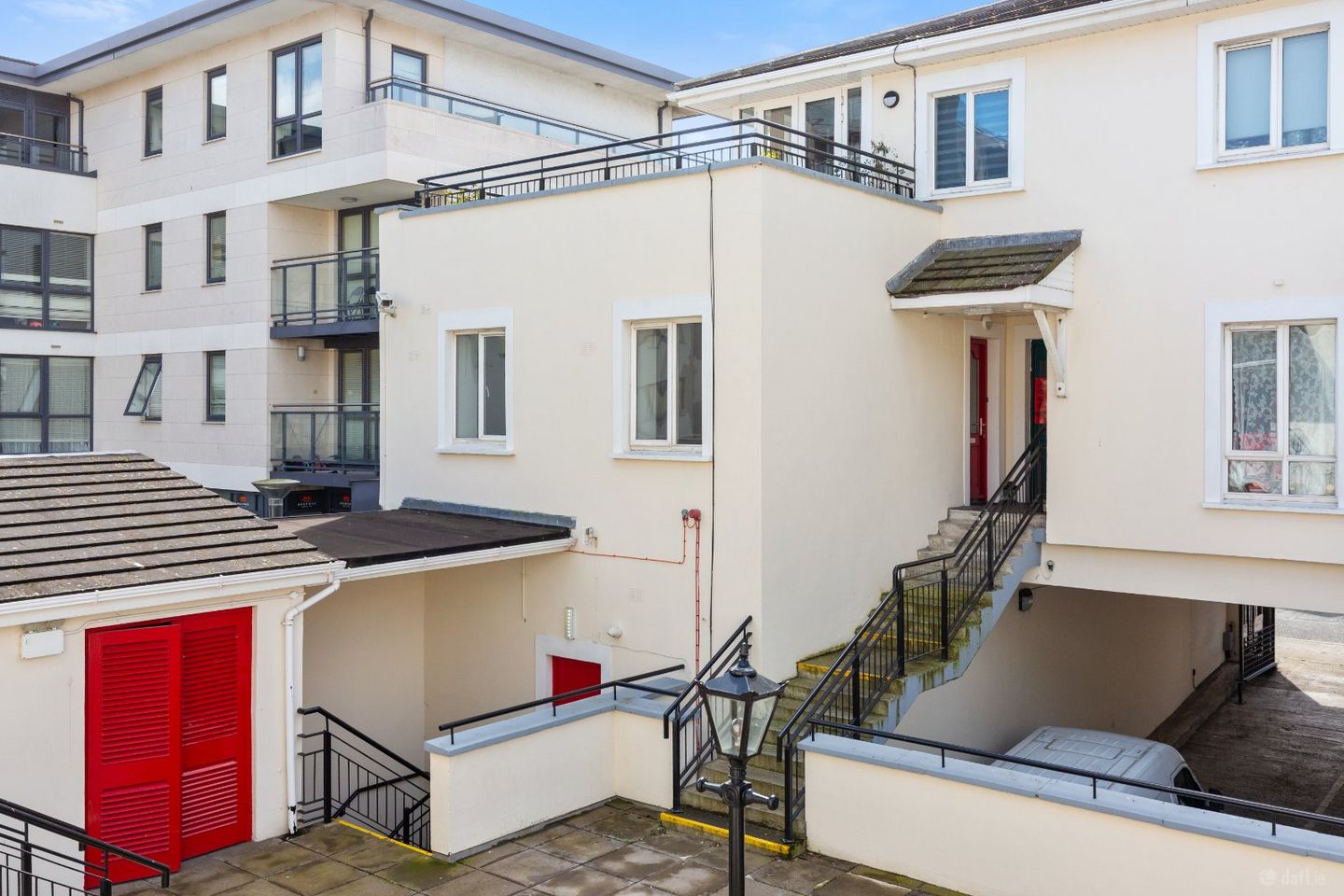 14 Saint Helen's Court, George's Street Lower, Dun Laoghaire, Co Dublin, A96FW27