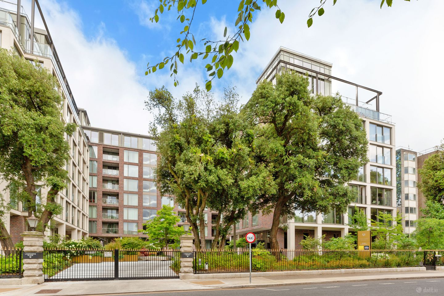 6 The Templeton, Lansdowne Place, Ballsbridge, Dublin 4, D04W1K2