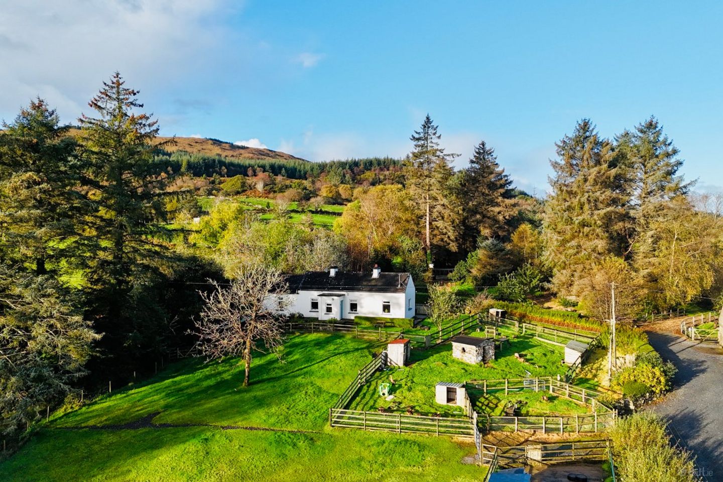 Curraduff, Oughterard, Co Galway, H91R2Y7