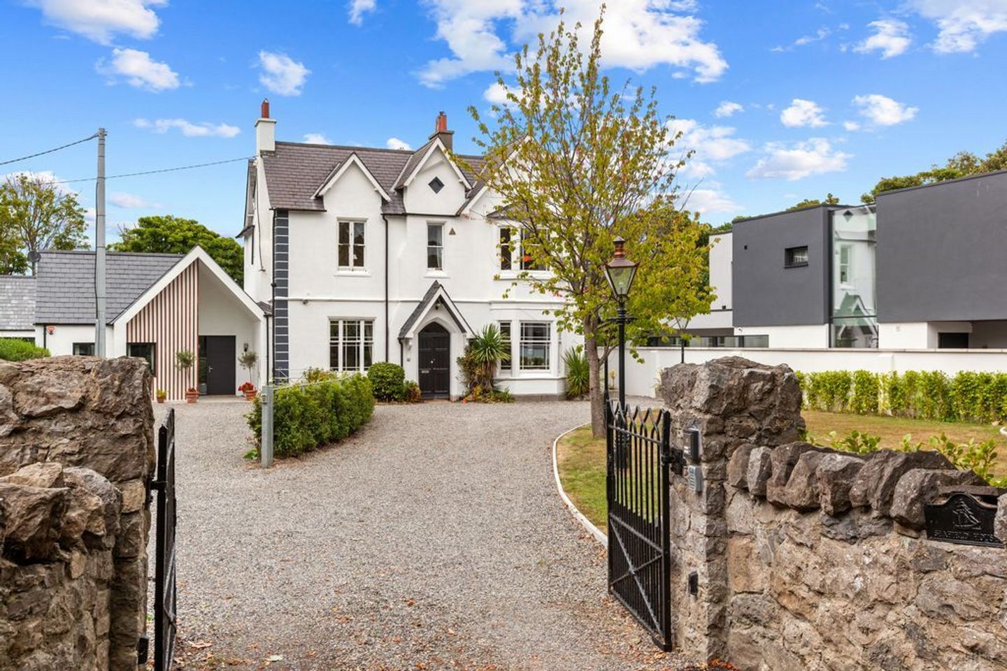 Seafield House, Claremont Road, Howth, Dublin 13, D13TY23