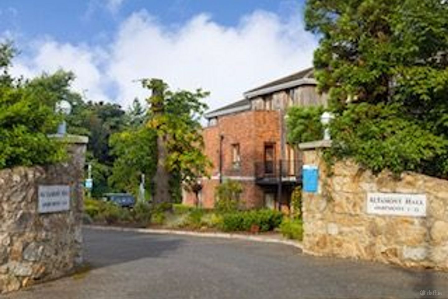 Apartment 11, Block A, Altamont Hall, Dundrum, Dublin 14, D14ND23