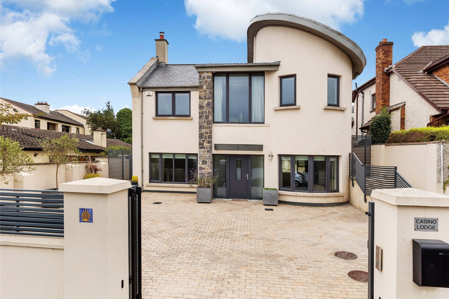 Casino Lodge, Hanlon's Lane, Malahide, Co. Dublin, K36V202