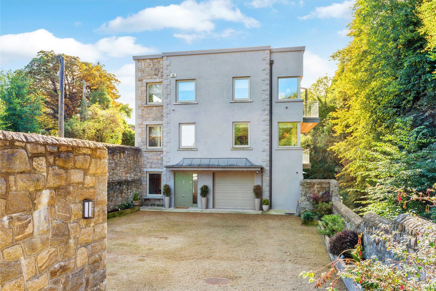 Rose Cottage, Edmondstown Road, Rathfarnham, Dublin 16, D16R5F6