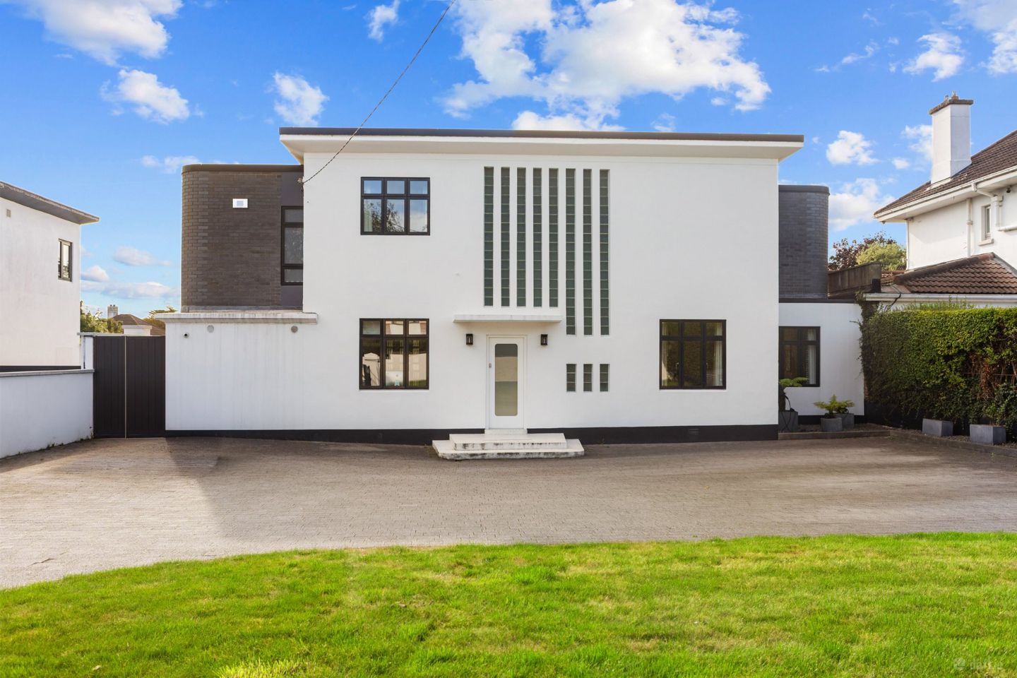 Annacrivey, Kill Lane, Foxrock, Dublin 18, D18Y0H1
