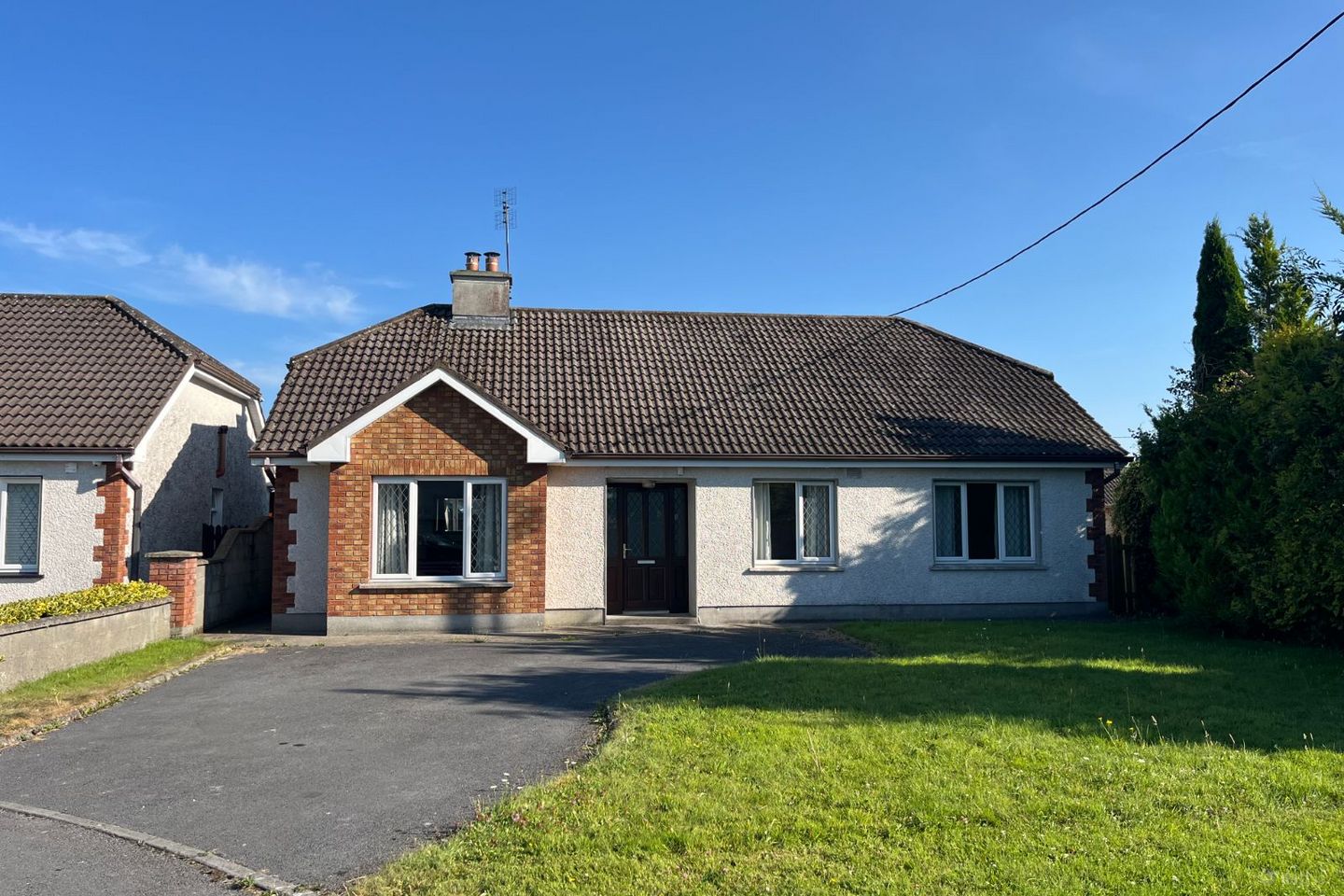 15 Willow Park, Derrymullan, Ballinasloe, Co. Galway, H53N471