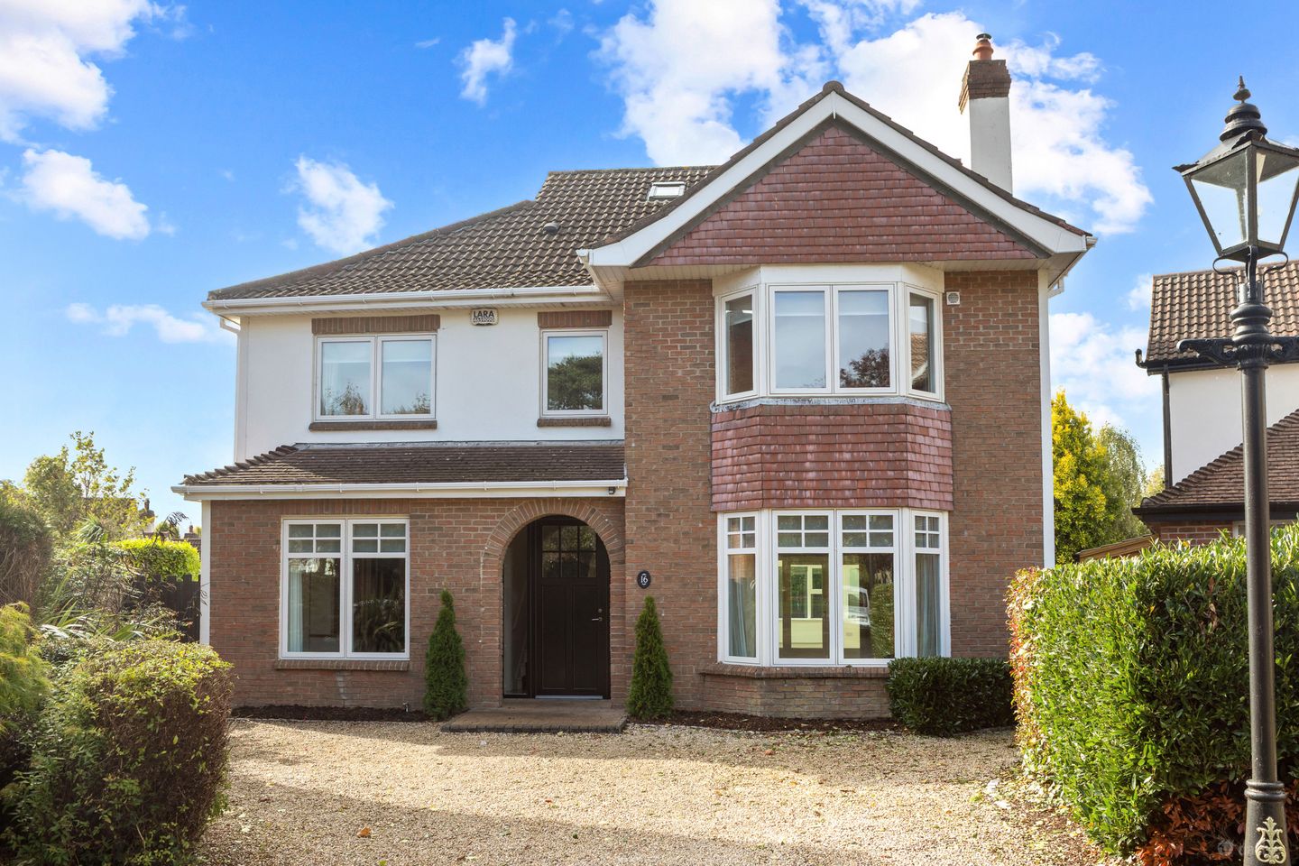 16 Brighton Hall, Brighton Road, Foxrock, Dublin 18, D18W940