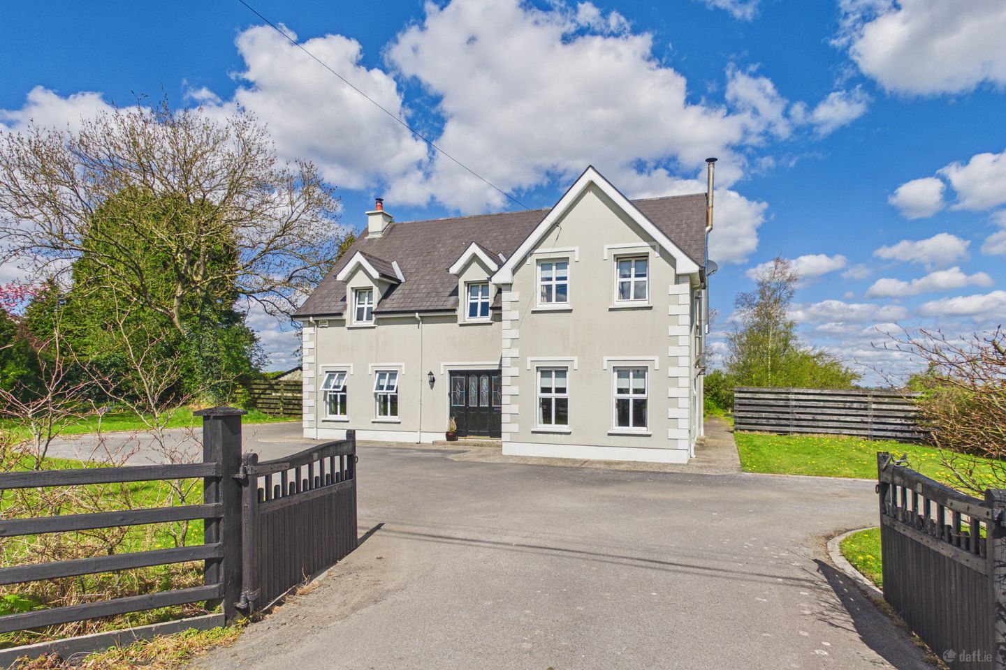 Newtown, Thurles, Co. Tipperary, E41R2N2