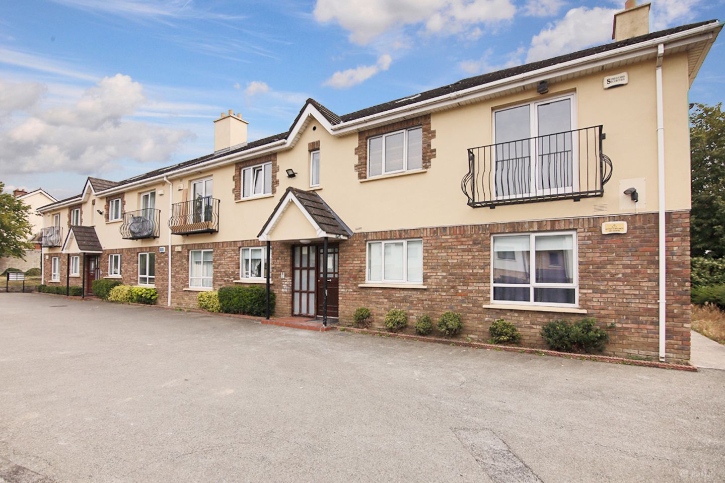 Apartment 8, Lissane House, Blanchardstown, Dublin 15, D15R268