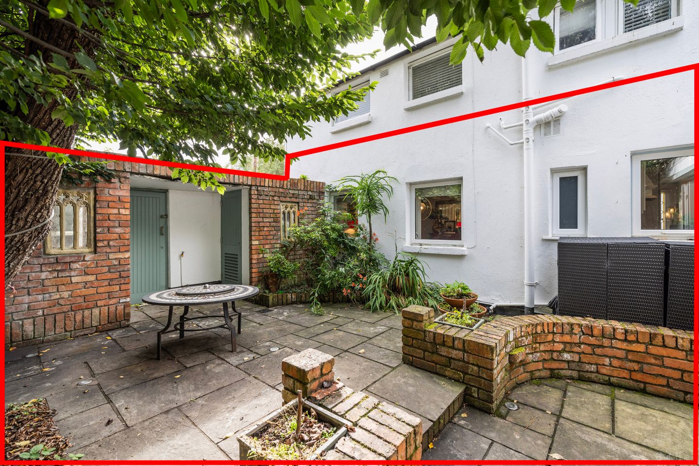 73 Pembroke Lane, Ballsbridge, Dublin 4, D04K061
