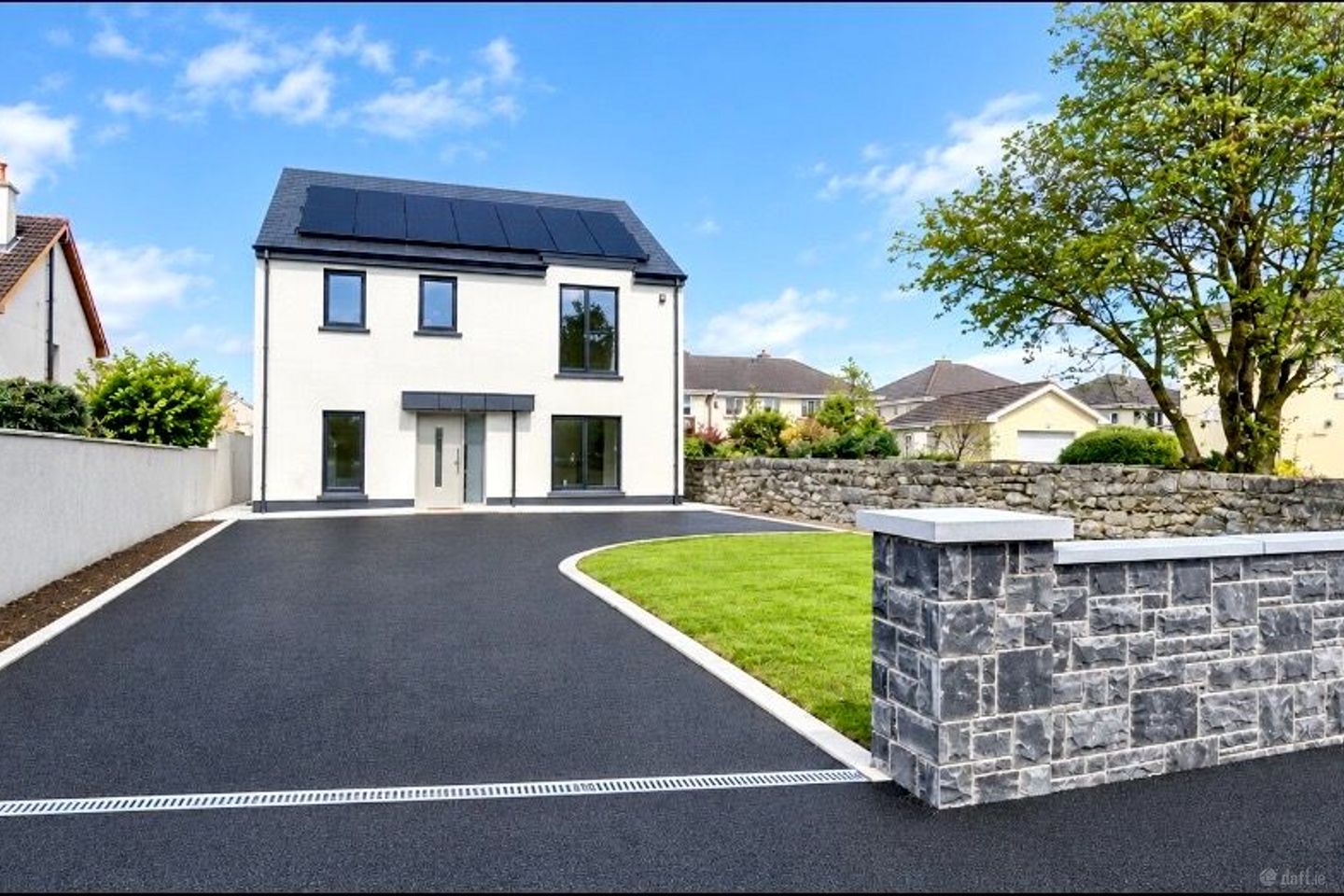 Merlin Park Lane, Doughiska, Co. Galway