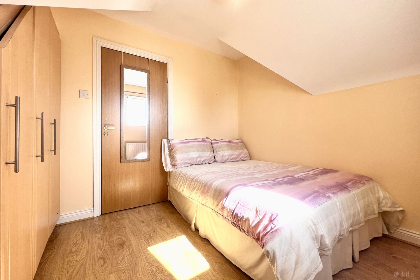 off Castle Avenue, Clontarf, Dublin 3