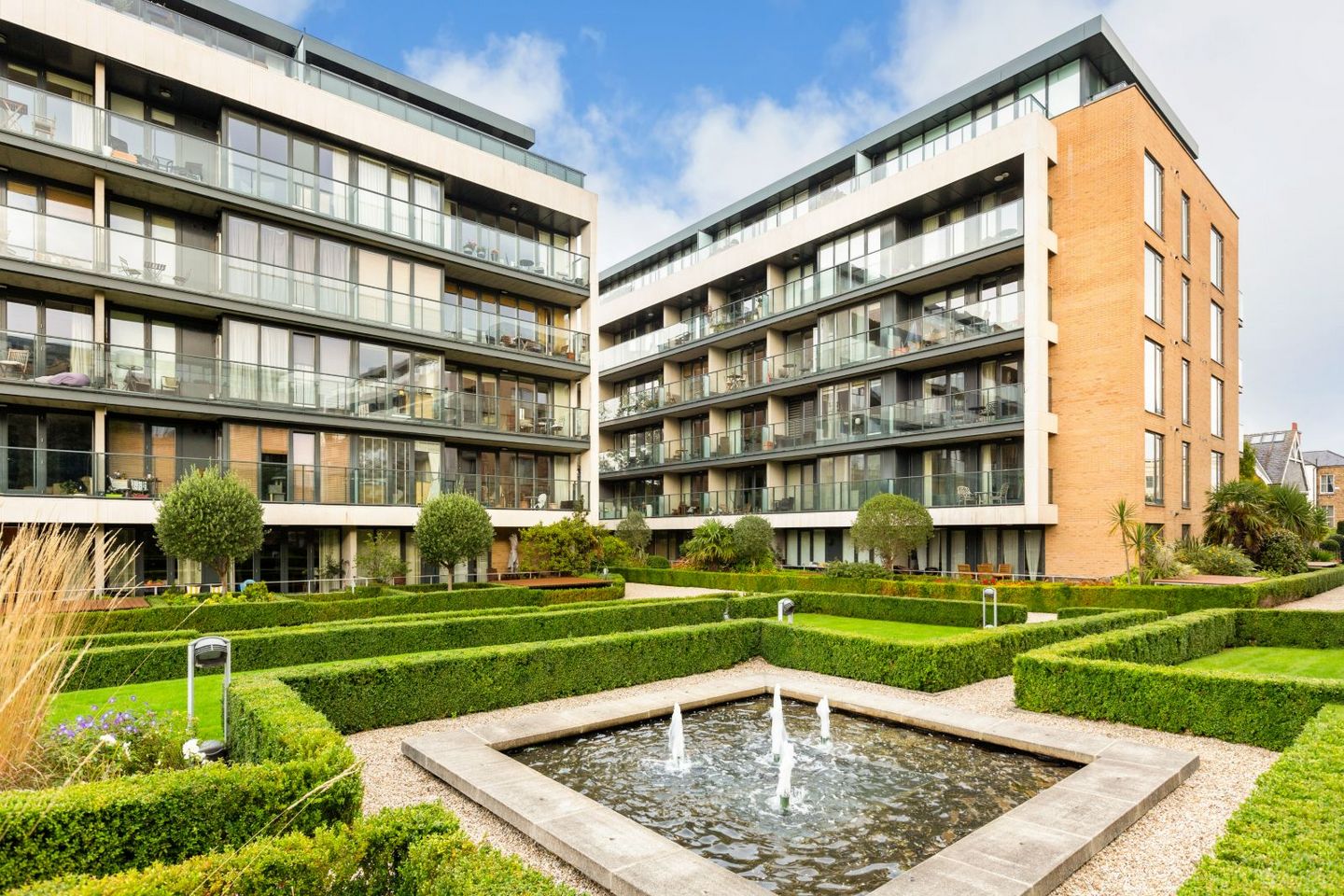 66 Bloomfield Park, Bloomfield Avenue, Donnybrook, Dublin 4, D04YR92