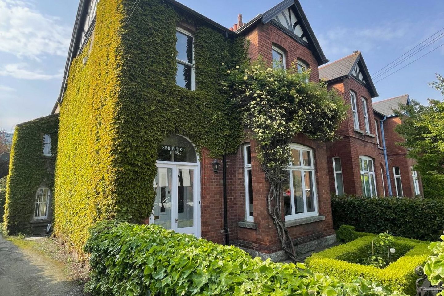 Simmonstown House, 2 Sydenham Road, Ballsbridge, Dublin 4, D04T9X4