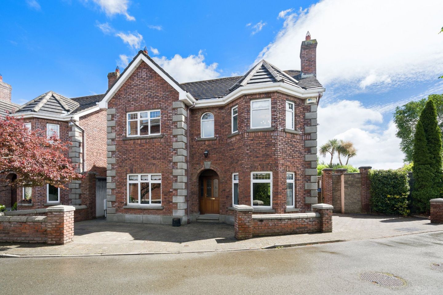 8 Coolgraney, Clonskeagh, Dublin 14, D14FK80