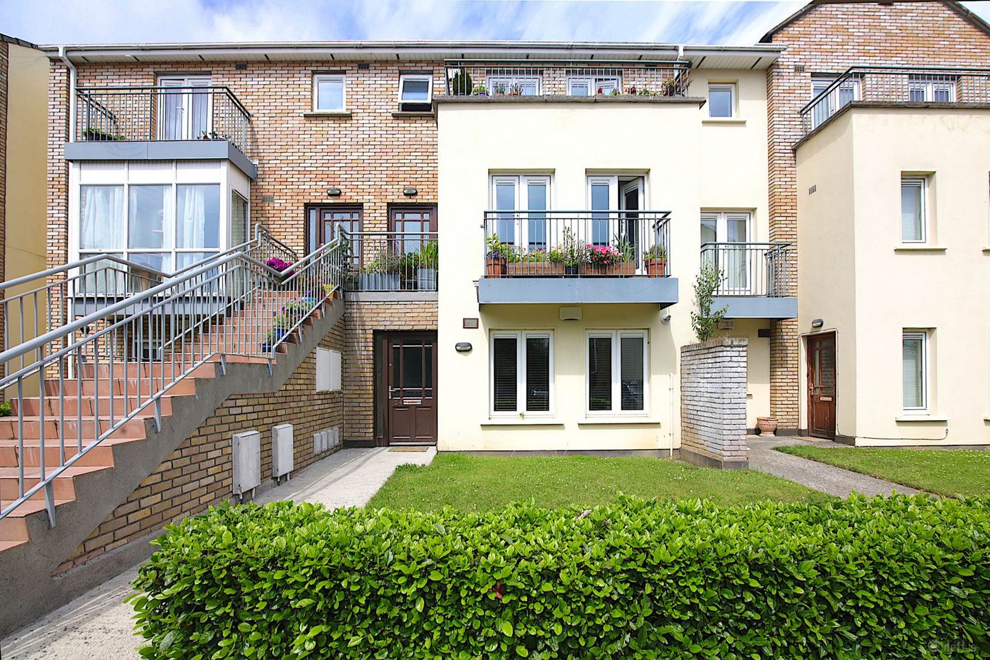 24 Erris Square, Waterville, Blanchardstown, Dublin 15, Co. Dublin, D15XR26