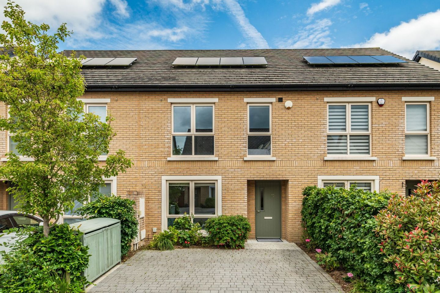 10 Oak Park Avenue, Oak Park, Naas, Co. Kildare, W91E5CT