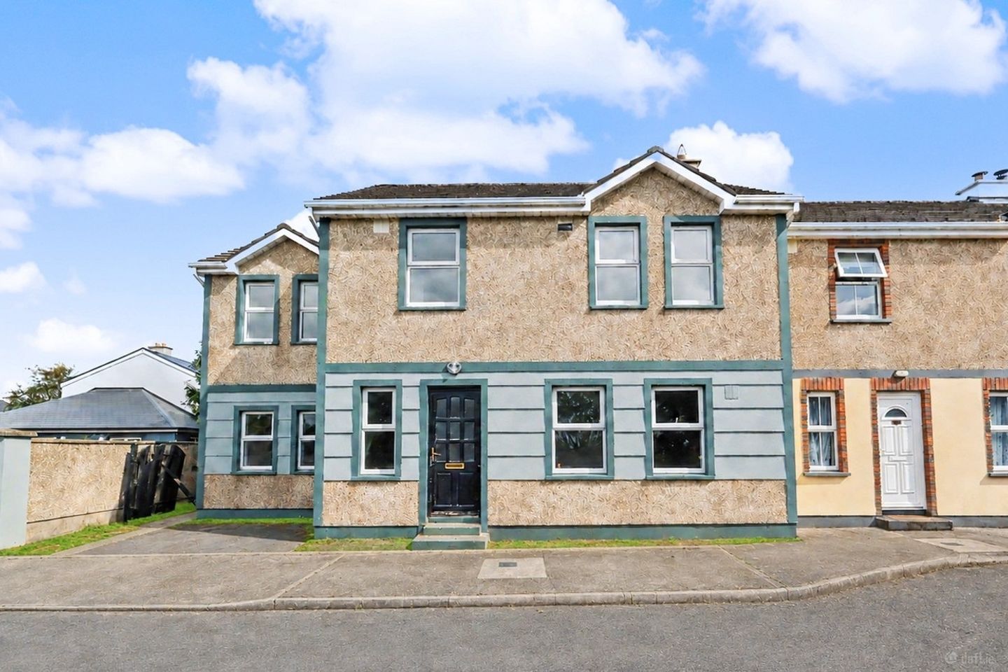 10 Harbour Village, Westport, Co. Mayo, F28D952