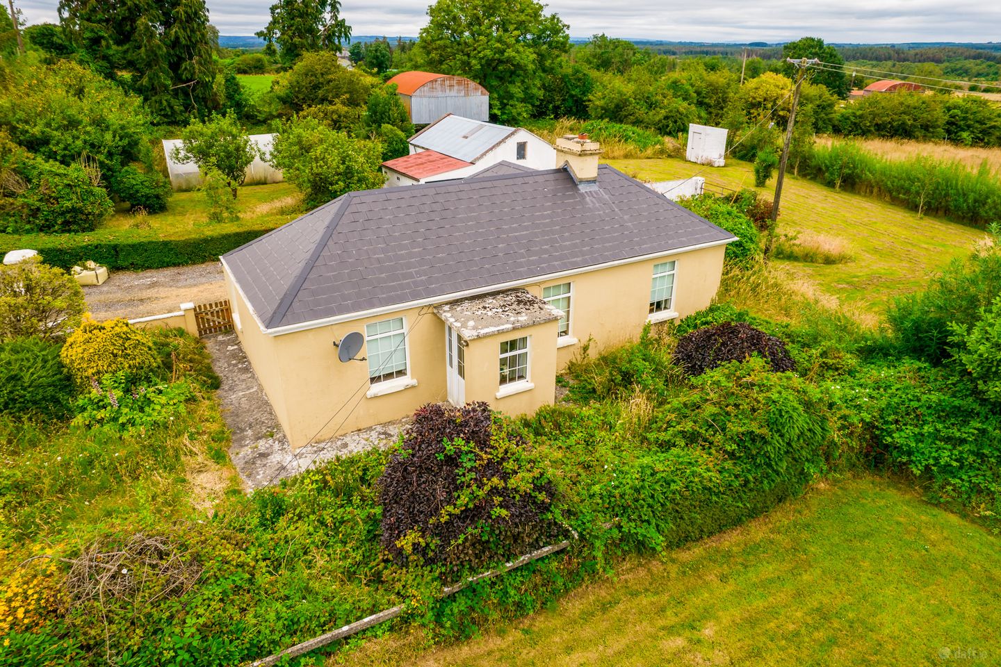 Hermitage, Ballinagare, Castlerea, Co Roscommon, F45YY15