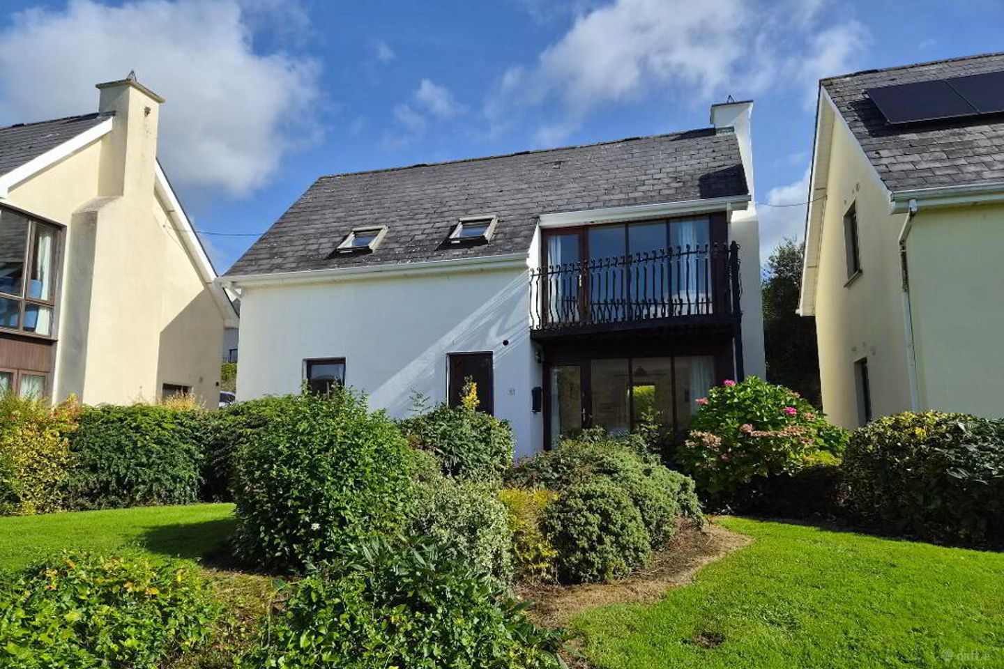 8 The Waterfront, Dromod, Carrick-on-Shannon, Co. Leitrim, N41YW40
