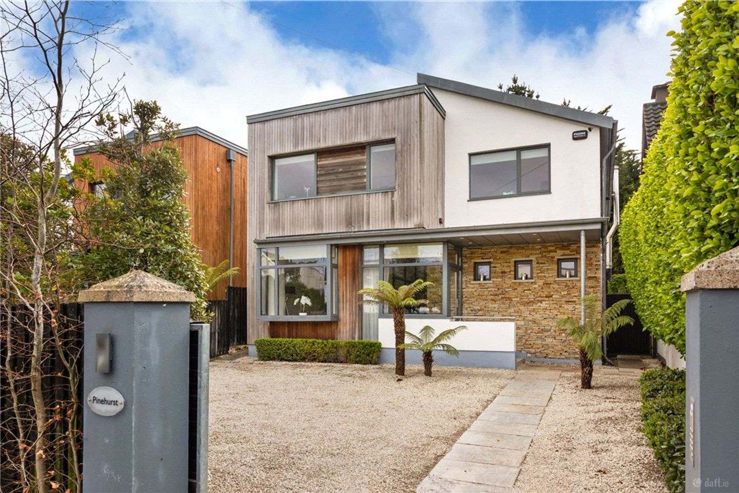 Pinehurst, Hainault Road, Foxrock, Dublin 18, D18WA06